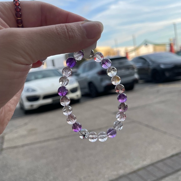 superseven - Picture 2 of 2